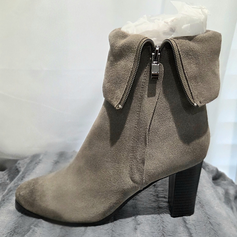 Antelope Elegant Suede Ankle Boots - Taupe